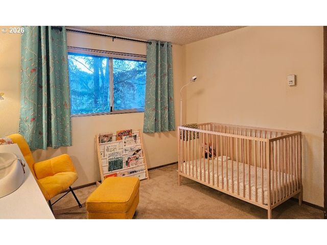 4734 BROOKWOOD St, Eugene, OR 97405