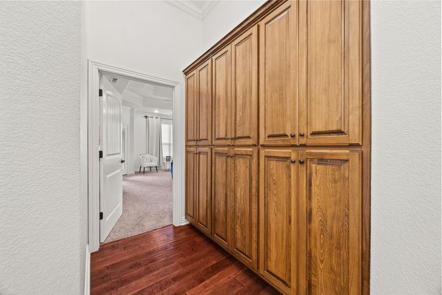 2737 N Signet Place, Fayetteville, AR 72703