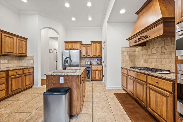 2737 N Signet Place, Fayetteville, AR 72703