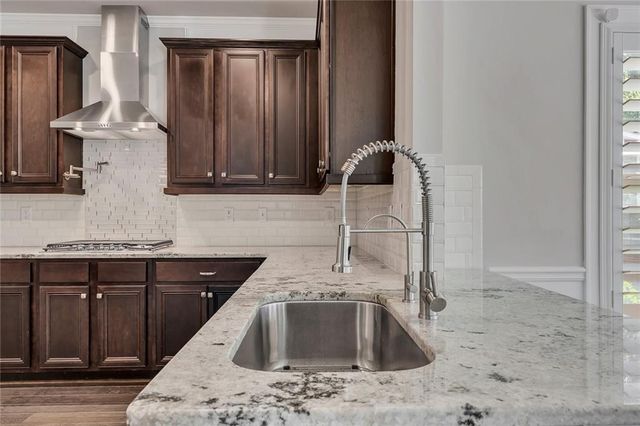 142 Madison Street, Canton, GA 30115