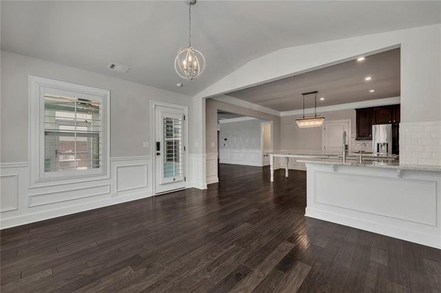 142 Madison Street, Canton, GA 30115