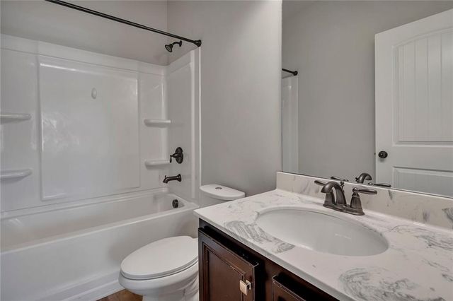 142 Madison Street, Canton, GA 30115
