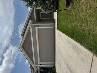 209 Driftwood LN, Bastrop, TX 78602