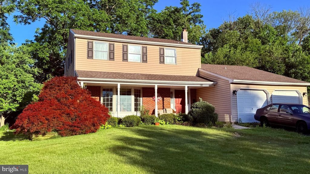 140 JACQUELINE AVE, Delran, NJ 08075