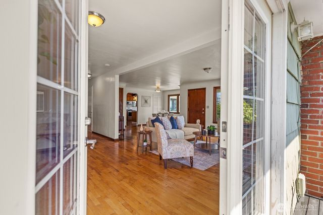 605 S Charleston Avenue, Bremerton, WA 98312