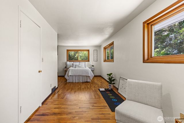 605 S Charleston Avenue, Bremerton, WA 98312