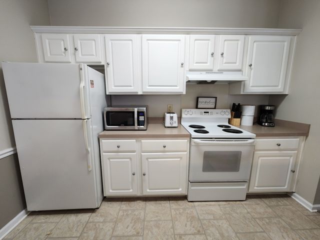 910 Churchill Xing, Madison, TN 37115