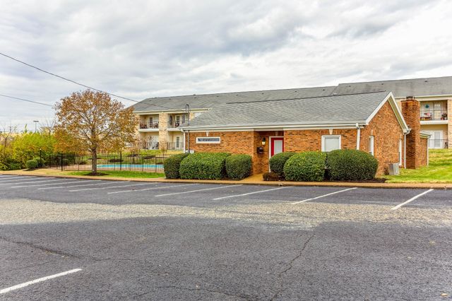 910 Churchill Xing, Madison, TN 37115