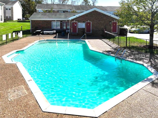 910 Churchill Xing, Madison, TN 37115