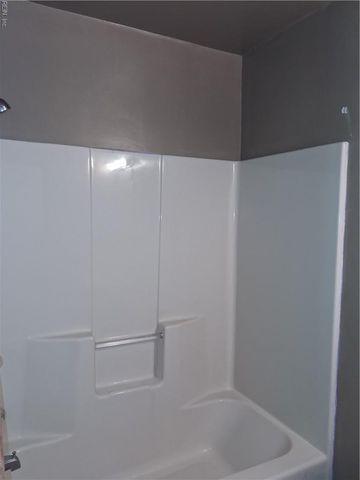 7422 Davidson ST, Norfolk, VA 23513