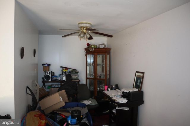 1260 BARNABY TER SE, Washington, DC 20032