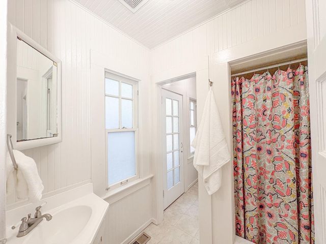 8787 Highway 9, Ben Lomond, CA 95005