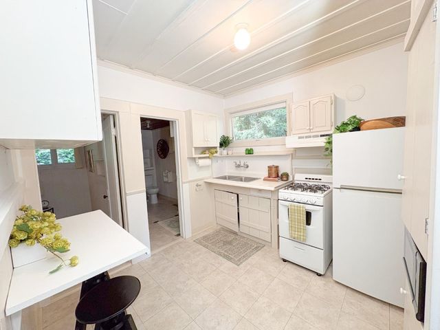 8787 Highway 9, Ben Lomond, CA 95005