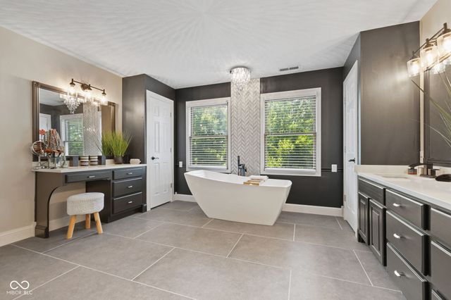 1291 Eagle Valley Drive, Greenwood, IN 46143
