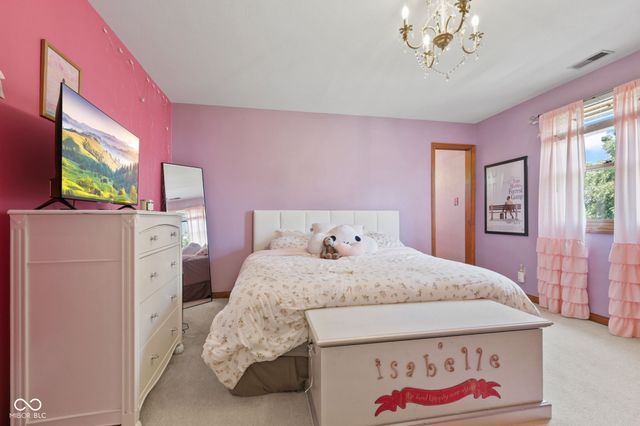 1291 Eagle Valley Drive, Greenwood, IN 46143