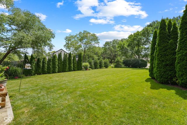 1291 Eagle Valley Drive, Greenwood, IN 46143