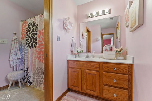 1291 Eagle Valley Drive, Greenwood, IN 46143
