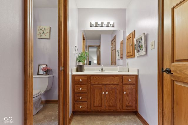 1291 Eagle Valley Drive, Greenwood, IN 46143