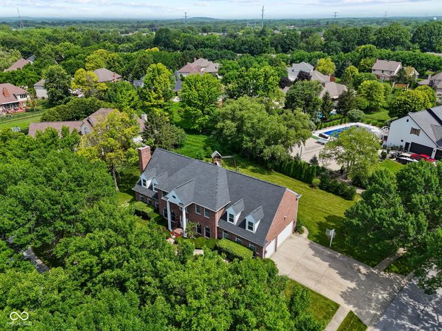 1291 Eagle Valley Drive, Greenwood, IN 46143