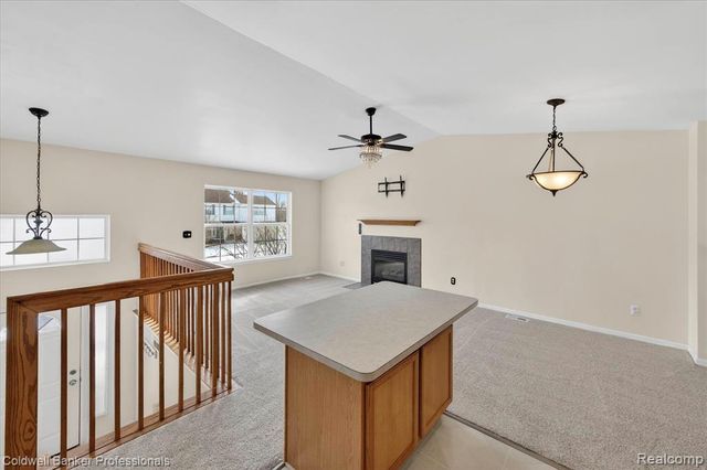 639 Andover Woods Drive, Fenton, MI 48430