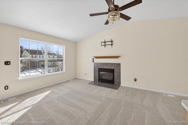 639 Andover Woods Drive, Fenton, MI 48430