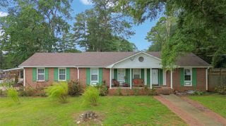5524 Laurel NW Lane, Lilburn, GA 30047