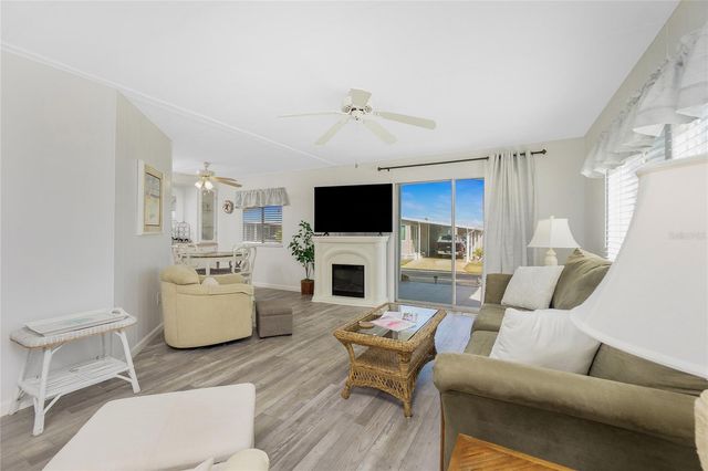 532 WALNUT CIRCLE, Venice, FL 34285