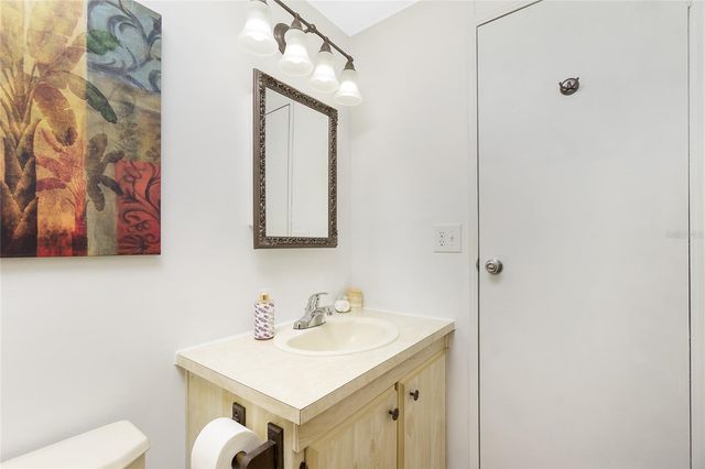 532 WALNUT CIRCLE, Venice, FL 34285