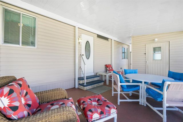 532 WALNUT CIRCLE, Venice, FL 34285