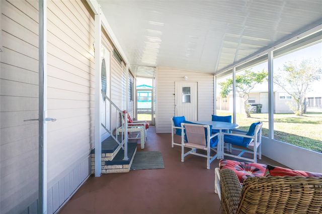 532 WALNUT CIRCLE, Venice, FL 34285