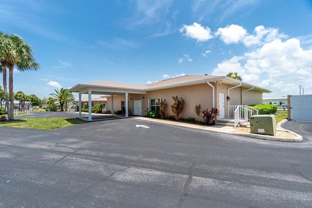 532 WALNUT CIRCLE, Venice, FL 34285