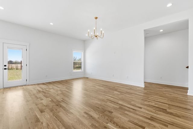 4323 South Garrett, Springfield, TN 37172