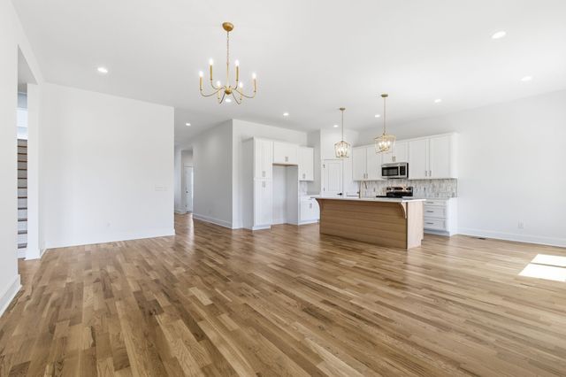 4323 South Garrett, Springfield, TN 37172