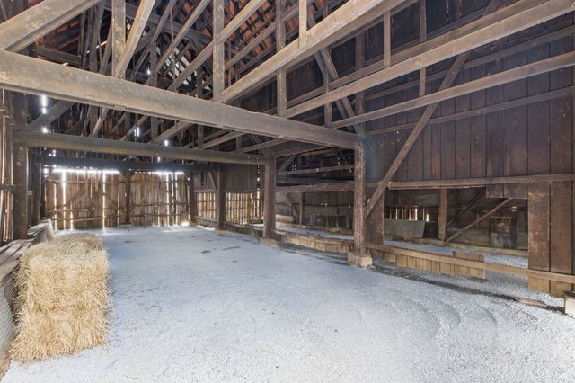 4323 South Garrett, Springfield, TN 37172