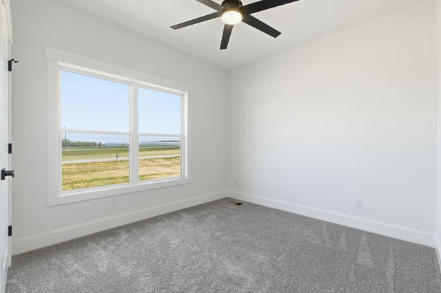 4323 South Garrett, Springfield, TN 37172