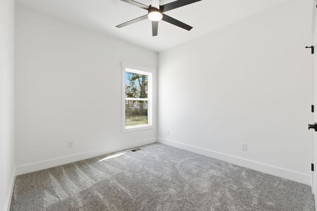 4323 South Garrett, Springfield, TN 37172