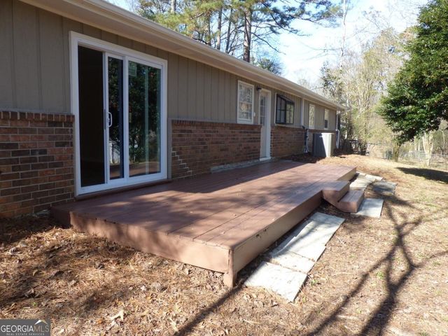 2984 Bicentennial Drive, Stone Mountain, GA 30087