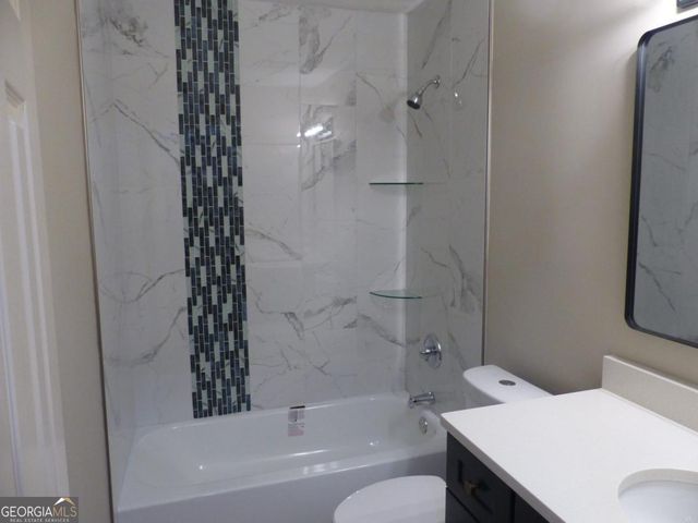 2984 Bicentennial Drive, Stone Mountain, GA 30087