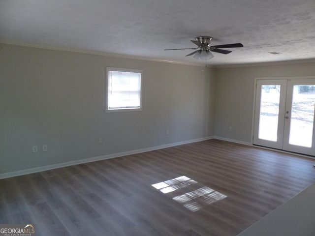 2984 Bicentennial Drive, Stone Mountain, GA 30087