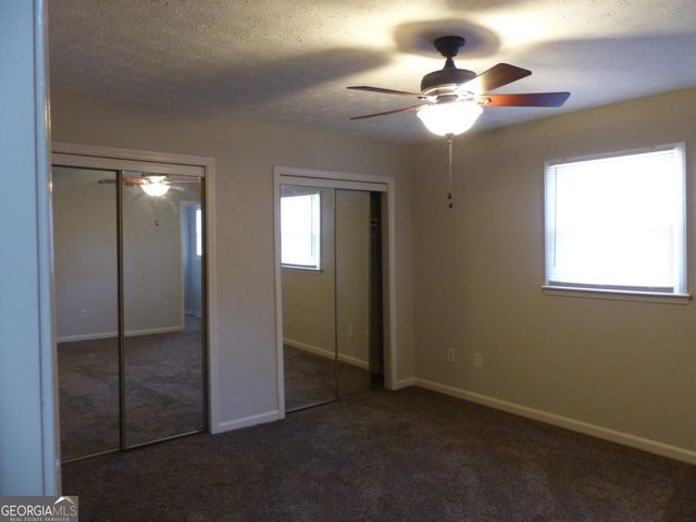 2984 Bicentennial Drive, Stone Mountain, GA 30087