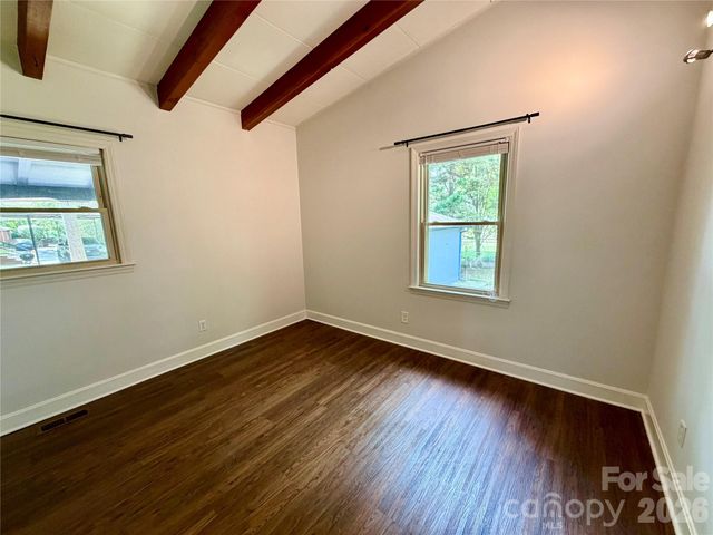 1511 Briarfield Drive, Charlotte, NC 28205