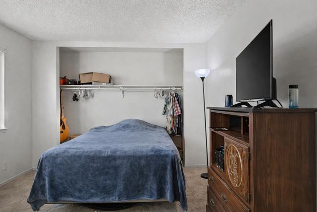 7242 Aberfeldy Way, Sacramento, CA 95842