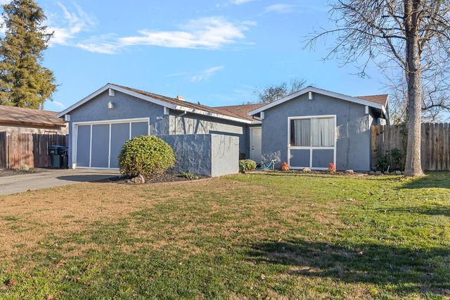 7242 Aberfeldy Way, Sacramento, CA 95842