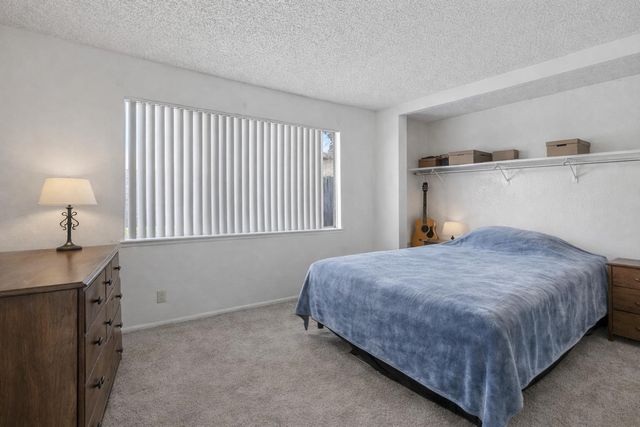 7242 Aberfeldy Way, Sacramento, CA 95842