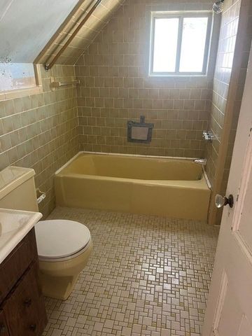 26 Eldridge Court, Hingham, MA 02043