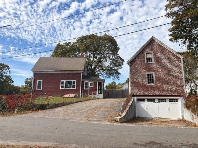 26 Eldridge Court, Hingham, MA 02043