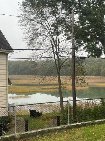 26 Eldridge Court, Hingham, MA 02043