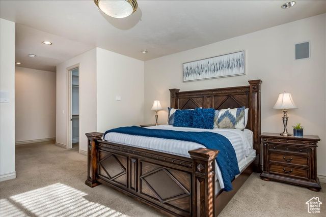 924 E COLLEGE ST, Millcreek, UT 84117