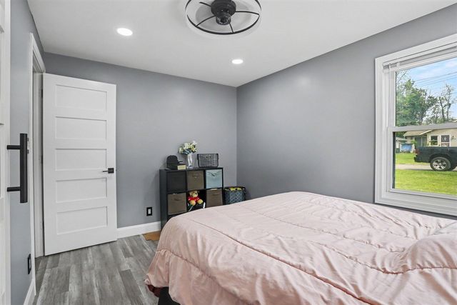 1816 Byrd Drive, Portage, MI 49002