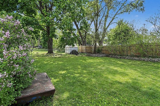 1816 Byrd Drive, Portage, MI 49002